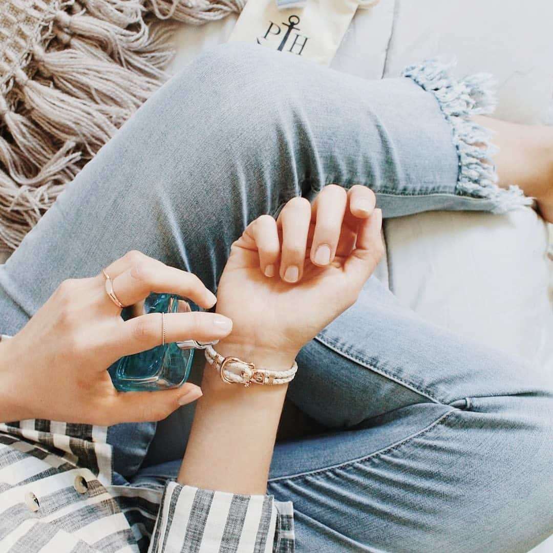 PAUL HEWITTさんのインスタグラム写真 - (PAUL HEWITTInstagram)「Monday, I'm ready. 🙌⚓️ (photo @lucry_caps) #getAnchored #paulhewitt #phinity __ #maritime #details #rosegold #womensbracelet #bracelet #womensfashion #parfume #accessory #womensinspo #fashioninspo」8月13日 0時38分 - paul_hewitt