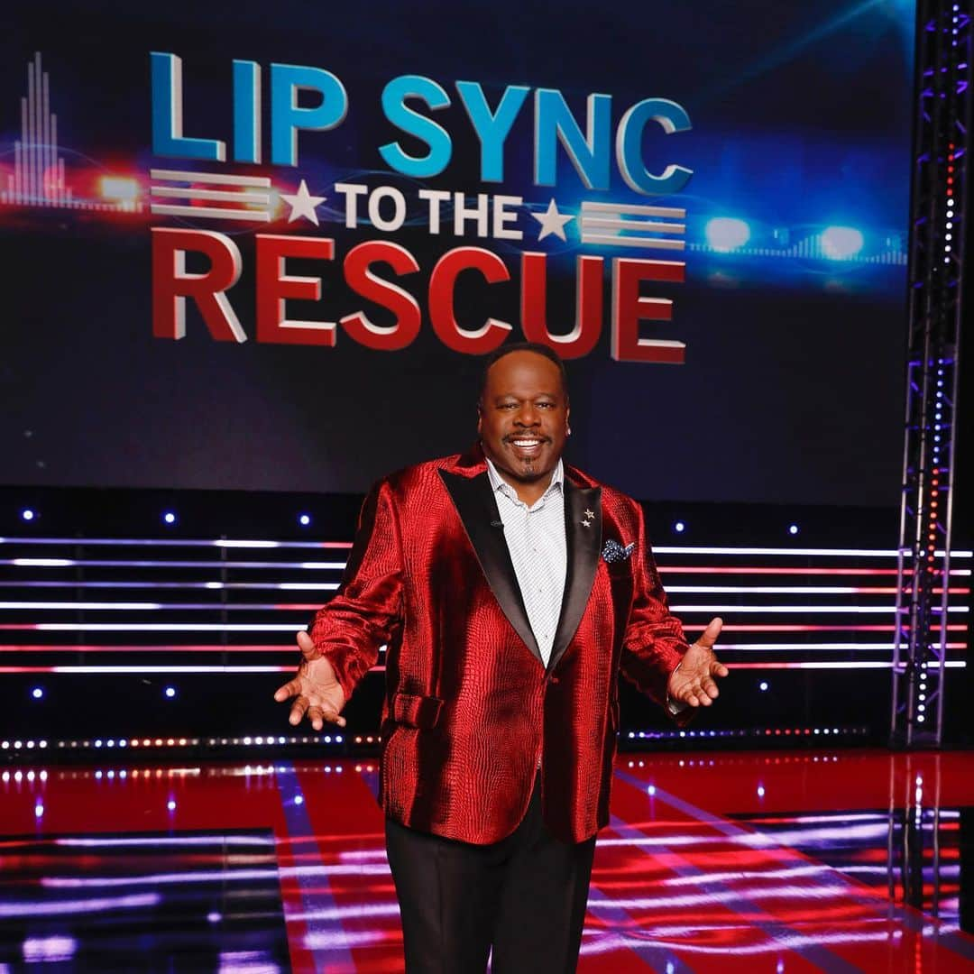 CBSさんのインスタグラム写真 - (CBSInstagram)「Salute our nation’s first responders with Lip Sync to the Rescue. Hosted by @cedtheentertainer & featuring @lukebryan, #LipSyncRescue airs September 9 at 8/7c on CBS, when YOU can vote for your favorite #LipSyncChallenge video during the broadcast.」8月13日 2時17分 - cbstv