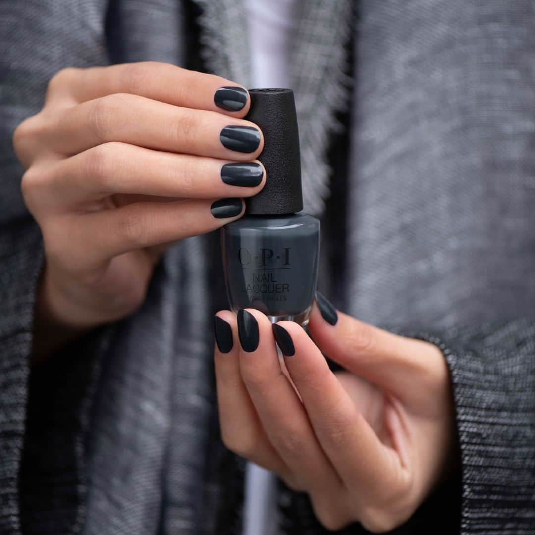 OPIさんのインスタグラム写真 - (OPIInstagram)「That feeling when you bring home a brand new OPI shade and you can't stop looking at it! 😭 That's how you'll feel when you get your hands on #RubAPubPub from the #OPIScotland collection. Try it in #OPINailLacquer! ⁠ ⁠ #ColorIsTheAnswer #OPIObsessed #Swatched #OPINails⁠」8月13日 3時55分 - opi