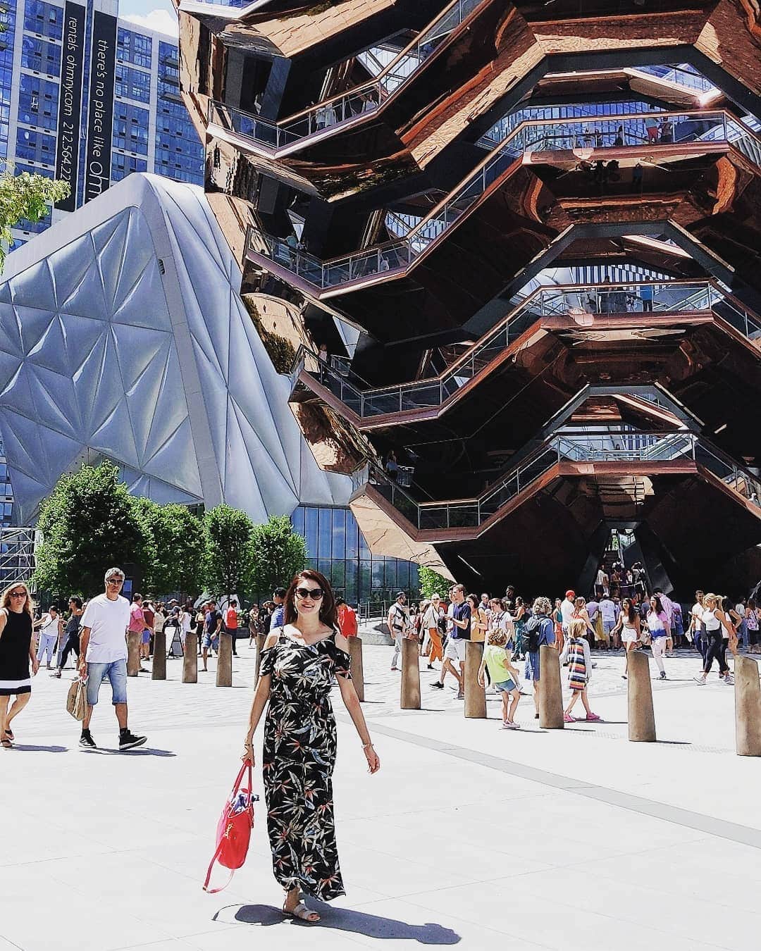吉村玲香さんのインスタグラム写真 - (吉村玲香Instagram)「ニューヨークのニュースポット #thevessel . . パンチが効いてる！ ちょっと宇宙的。 . . #ニューヨーク  #ニューヨーク旅  #ニューヨーク旅行 #nyc  #夏休み #summervacation  #起業女子」8月13日 14時40分 - yoshimura.reika