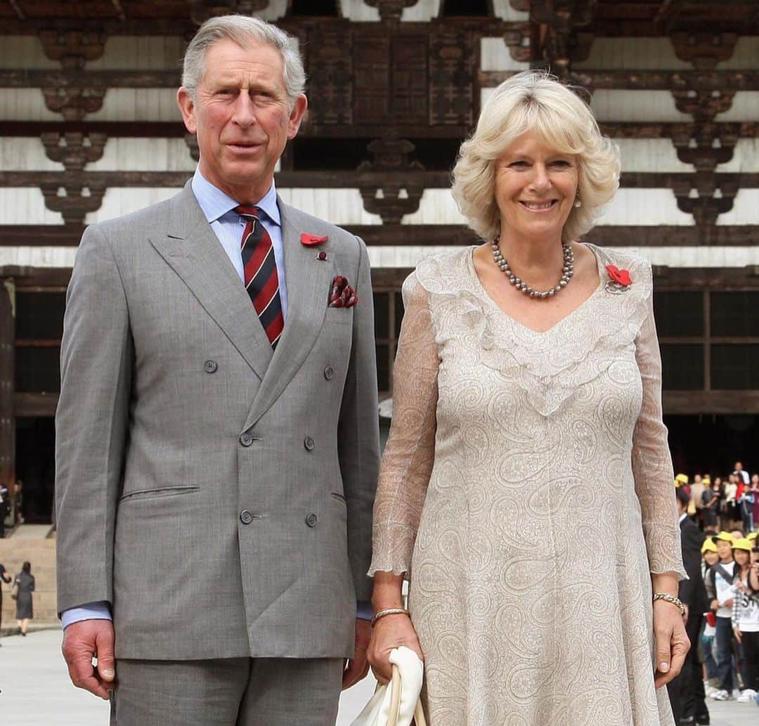 クラレンス邸さんのインスタグラム写真 - (クラレンス邸Instagram)「The Prince of Wales will visit Japan on behalf of Her Majesty The Queen to attend the Ceremony of Enthronement of His Majesty Emperor Naruhito.  The visit will take place from 22nd to 23rd October and will include a day of engagements in Tokyo to celebrate British-Japanese connections. 🇬🇧 🇯🇵 The Prince of Wales last visited Japan in 2008 with The Duchess of Cornwall. #RoyalVisitJapan 📸 PA」8月13日 6時04分 - clarencehouse