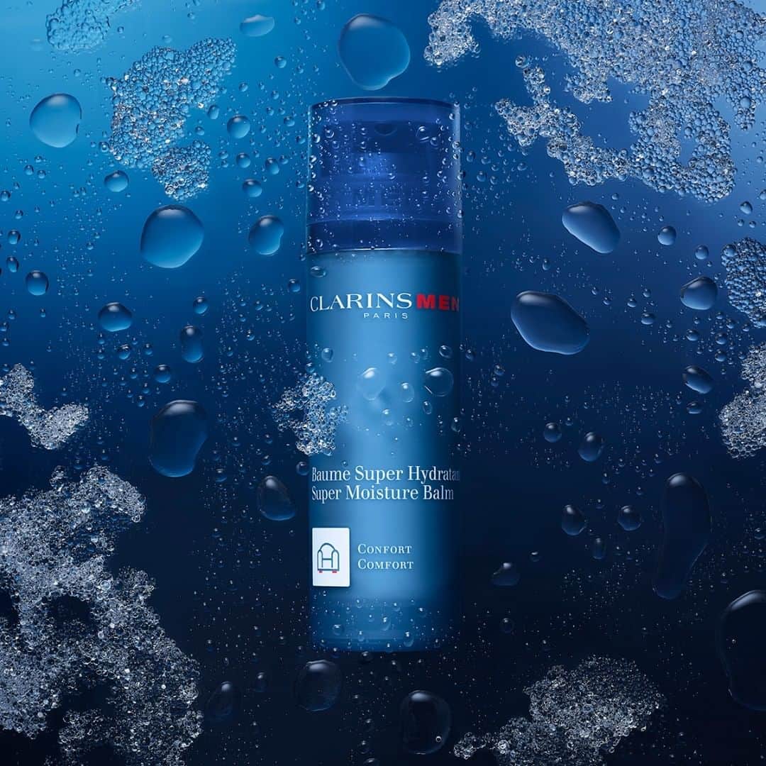 Clarins Canadaさんのインスタグラム写真 - (Clarins CanadaInstagram)「Ice, wind, water, you name it. #ClarinsMen Super Moisture Balm strengthens the skin against nature's harshest elements. . . . #Clarins #ItsAllAboutYou #HydrationChampion #Skincare」8月13日 6時00分 - clarinscanada