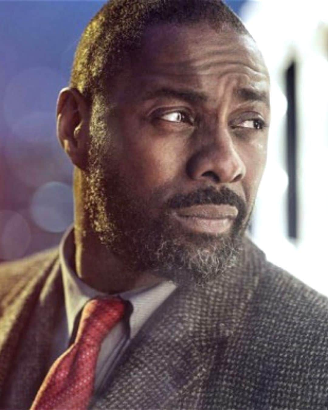 Amazon Videoさんのインスタグラム写真 - (Amazon VideoInstagram)「🎶 To the left, to the left, Idris Elba looks really good glancing left. 🎶」8月13日 6時13分 - primevideo