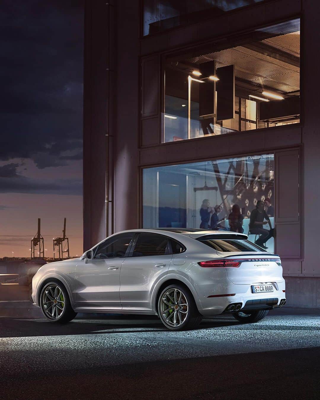 Porscheさんのインスタグラム写真 - (PorscheInstagram)「The Cayenne Turbo S E-Hybrid and the Cayenne Turbo S E-Hybrid Coupé are the most powerful Cayenne models we’ve ever built. Both plug-in hybrids generate a system output 680PS and can drive up to 40km with zero emissions. Tell us below what you think. #PorscheCayenne #CayenneTurboS #EHybrid _ Cayenne Turbo S E-Hybrid: Fuel consumption combined 3.9–3.7 l/100 km, electricity consumption 19.6–18.7 kWh/100 km, CO2 emissions combined 90–85 g/km;  Cayenne Turbo S E-Hybrid Coupé: Fuel consumption combined 3.9–3.7 l/100 km, electricity consumption 19.6–18.7 kWh/100 km, CO2 emissions combined 90–85 g/km」8月13日 7時00分 - porsche