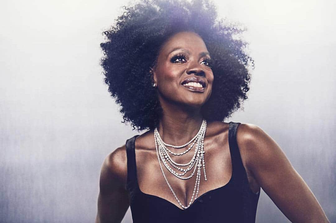 アジャ・ナオミ・キングのインスタグラム：「Happy Belated Birthday QUEEN VIOLA!!!! May we all bask in the Glory of your Light 😍😍😍」