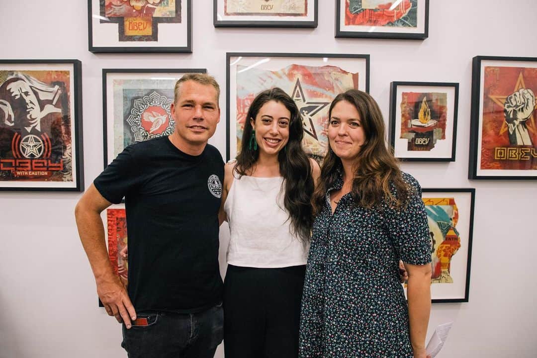 Shepard Faireyさんのインスタグラム写真 - (Shepard FaireyInstagram)「I had a great time in Vancouver last week! I completed my "Earth Justice" mural, celebrated at the OBEY Clothing pop-up with the posse, DJ’ed, and attended the opening of my 30th anniversary show, "Facing the Giant: Three Decades of Dissent" at BAF Gallery. Here are a few shots and footage from the reception! Thanks to everyone who came out to support, along with my team at @obeyclothing, @burrardarts @ultravioletarts for having me, the mural team for the support, and Zane Meyer from Chop 'em Down Films & Jon Furlong for documenting. - Shepard ⠀⠀⠀⠀⠀⠀⠀⠀⠀⁣ Photos: @Jonathanfurlong Video: @chopemdownfilms / Music: @glenportermusic #FACINGTHEGIANT #OBEYGIANT30TH #vancouver #obey #obeygiant #shepardfairey」8月13日 8時24分 - obeygiant