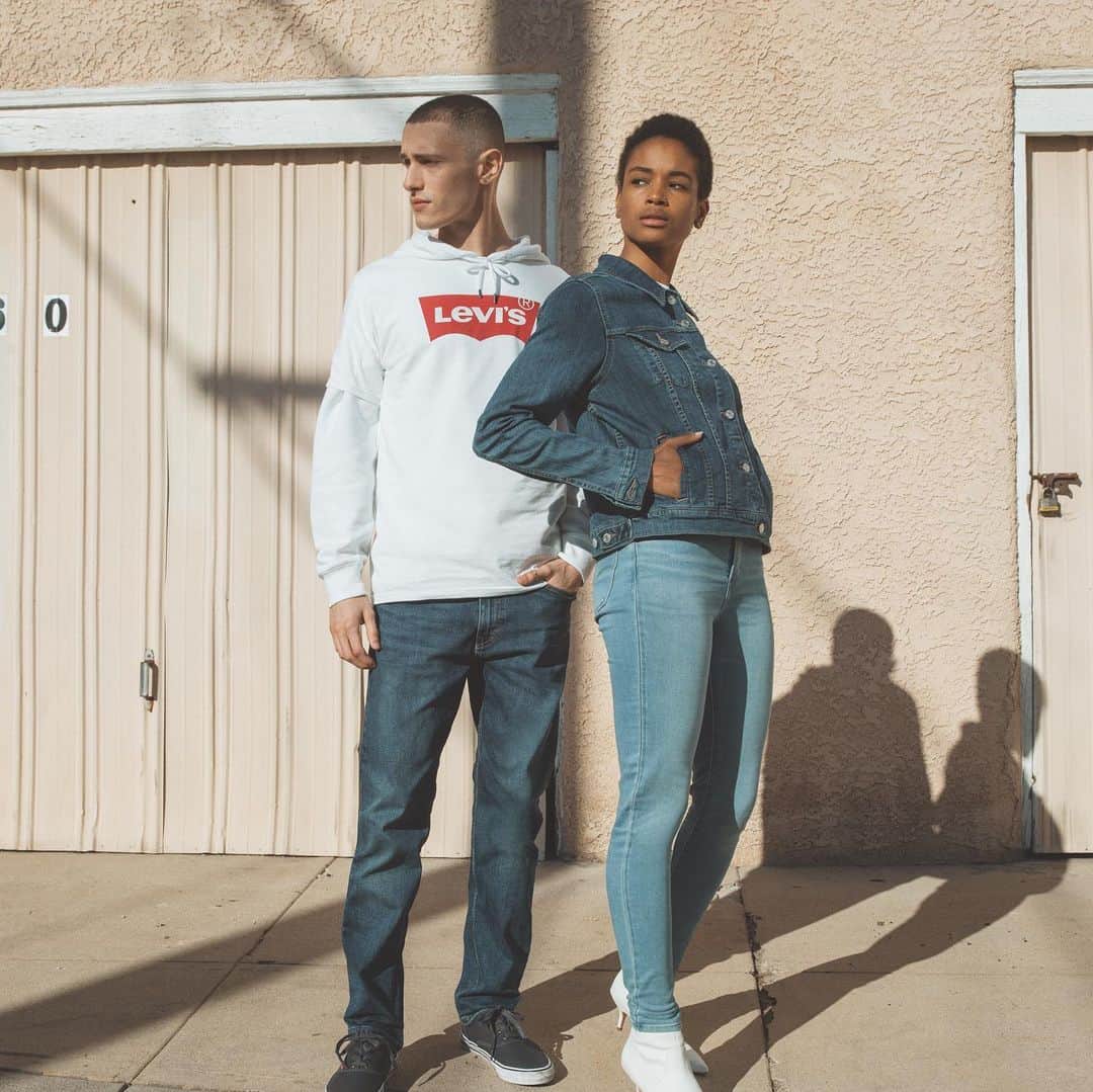Targetさんのインスタグラム写真 - (TargetInstagram)「The iconic brand @levis® has arrived! Discover more classic styles & fresh fits via link in bio.」8月13日 8時22分 - target