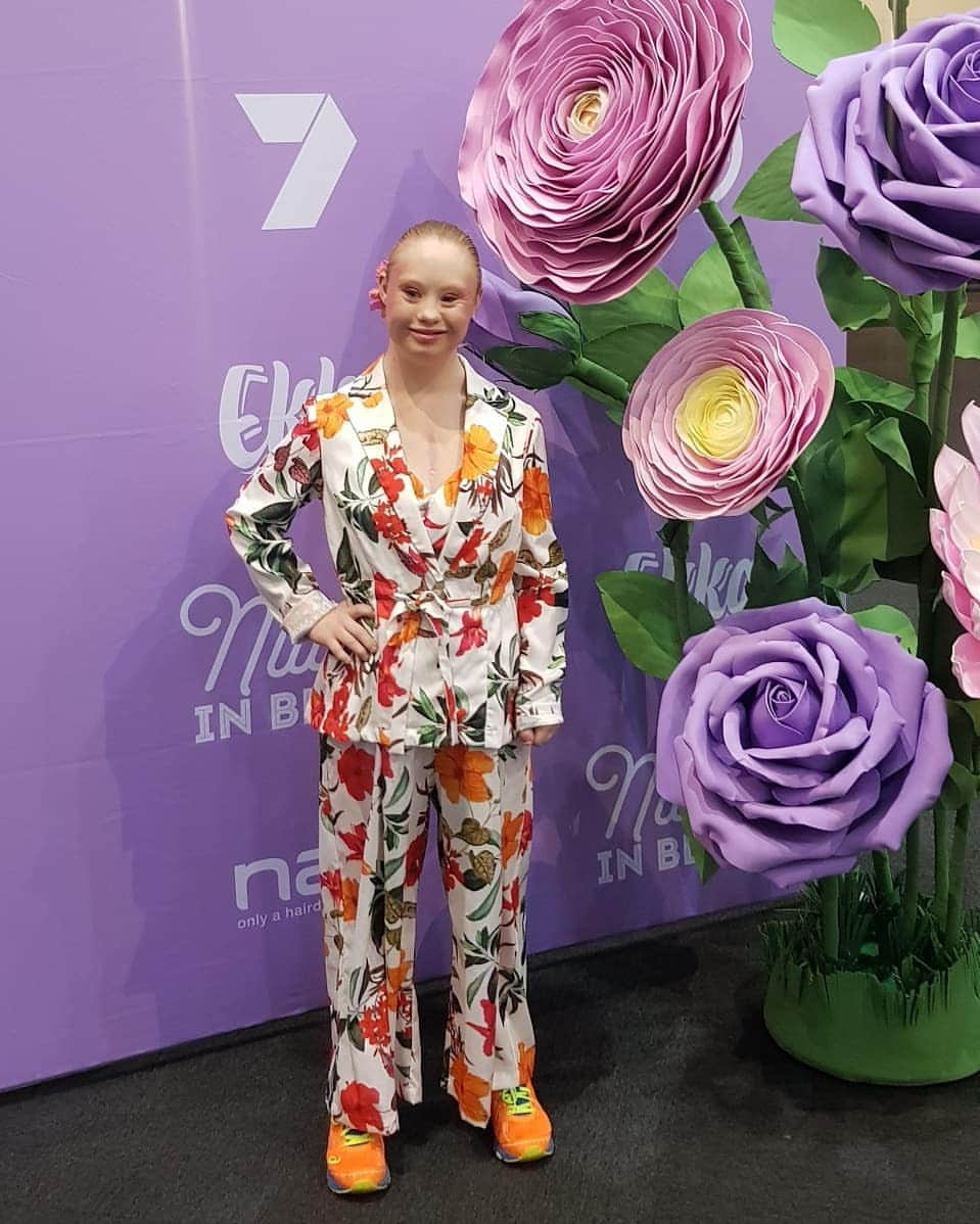 マデリン・スチュアートさんのインスタグラム写真 - (マデリン・スチュアートInstagram)「A great day at the @theekka, a dream come true walking back at home in Brisbane where it all began. #ekka #runway #diversity #love #madelinestuart #inclusion #model #advocacy #weareone #diversity #picoftheday #morealikethandifferent」8月13日 9時37分 - madelinesmodelling_