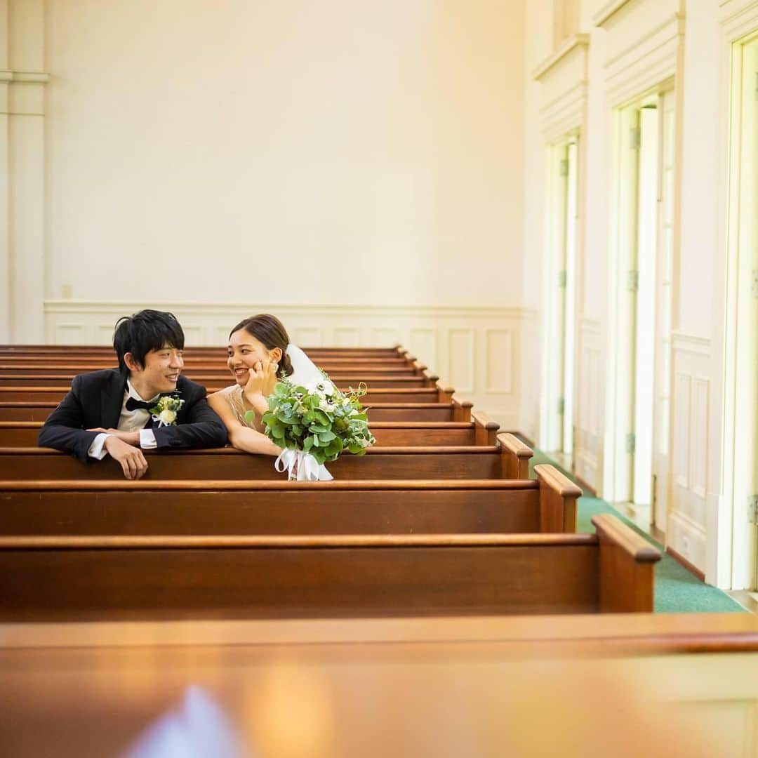 ハワイフォトウェディングのCheers Weddingさんのインスタグラム写真 - (ハワイフォトウェディングのCheers WeddingInstagram)「* ハワイのフォトツアーならCheers Wedding。 * ハワイでしか叶えられないとっておきのロケーションでおふたりならではの特別なフォトウェディングが叶います♡ * *********************** ◆教会撮影プラン＄1370〜が今なら最大390ドルOFFの$980〜で叶います！！◆. ▫︎教会使用料 ▫︎日本人アーティストによるヘアメイク. ▫︎教会への往復送迎. ▫︎人気カメラマン ▫︎撮影データ70カット以上. ▫︎100着以上から選べるウェディングドレス&タキシードレンタル. ▫︎ヘアアクセサリー ▫︎撮影小物 全て含んだパーフェクトプランです！. ※教会により会場使用料が異なります※ *********************** ◆フォトツアー8月9月直前割キャンペーン実施中！！◆ * 8月1日〜8月31日までの撮影限定、通常ビーチ撮影$690プランが$650に！！. 更にハクレイ$50相当もプレゼント！！ * 9月1日〜9月30日までの期間中撮影限定、通常ビーチ撮影$690プランが$670に！！. 更にハクレイ$50相当もプレゼント！！ * Instagram限定特典です。 * 10月11月の早割キャンペーンもSTART！ * フォトプランのご予約はプロフィール欄のURL フォトツアー公式HPからどうぞ♪ * * お問合せ・ご予約の際はこちらの記事をご覧いただいた旨お伝えくださいませ。. ※キャンペーンの併用不可 ※新規お申込みのお客様に限ります。 . *********************** 【お問合せ】  ハワイでのフォトウェディングのお問合せは プロフィール欄のURL公式HPからどうぞ♪ Cheers Wedding（チアーズウェディング） ‭cheerswedding.jp/photo/‬ ☎‭0120-128-838‬. . *********************** * ◆ハワイでの手軽&web申込のCUTEなウェディングならこちら♪ @cheers_lilii . * ◆ハワイでのフルオーダーウェディングならこちら♪ @cheers_wedding * #チアーズウェディング #チアーズウエディング  #ハワイウェディング #ハワイウエディング #フォトウェディング #リゾートウェディング　 #フォトツアー #ハワイ旅行 #ハワイ挙式 #ハワイ婚 #cheerswedding  #hawaiiwedding #フォトシューティング #日本中のプレ花嫁さんと繋がりたい #ウェディングニュース #プレ花嫁　#卒花嫁 #前撮り　#結婚準備 #ハワイフォトツアー #ハワイプロデュース #ウエディングフォト #フォトウェディング #ロケーションフォト #ハワイ #photowedding #weddingphotos #フォトジェニック #教会撮影 #セントラルユニオン中聖堂」8月13日 9時37分 - cheers_photowedding