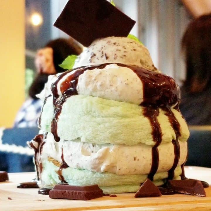 石関友梨のグルメインスタ