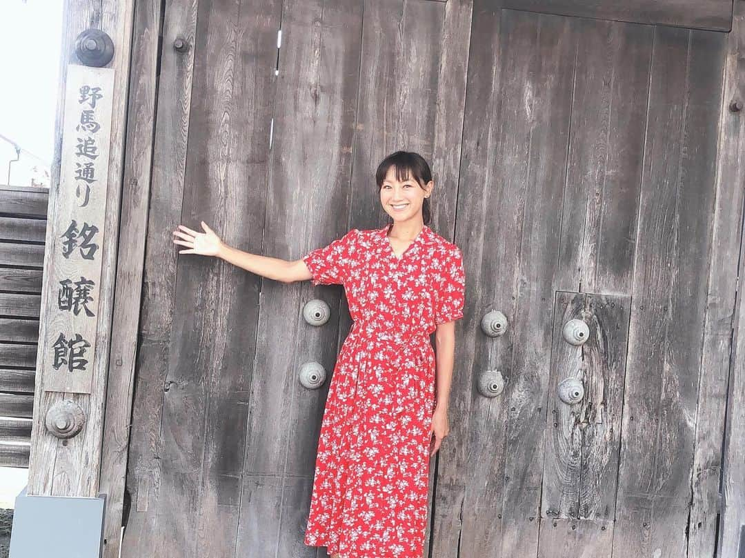 福島和可菜さんのインスタグラム写真 - (福島和可菜Instagram)「青森県から、福島県に来ました😆 ✨ふくしま✨苗字と一緒🥰  以前からお世話になっていた方とのご縁で、 南相馬市役所へ☀️ 皆様、温かく迎えて下さり、Tシャツや手ぬぐいなど、お土産までいただいてしまった🎁  本当、ご縁に感謝🌸ありがとうございます😊  今日、東京に戻ります✋  #東北 #福島 #和可菜 #ふくしま #わかな #福島和可菜 #青森県 #から #福島県 #happy #Island #笑 #苗字 #嬉しい #ご縁 #南相馬市 #感謝 #お土産 #ありがとうございます #😊」8月13日 11時37分 - fukushimawakana