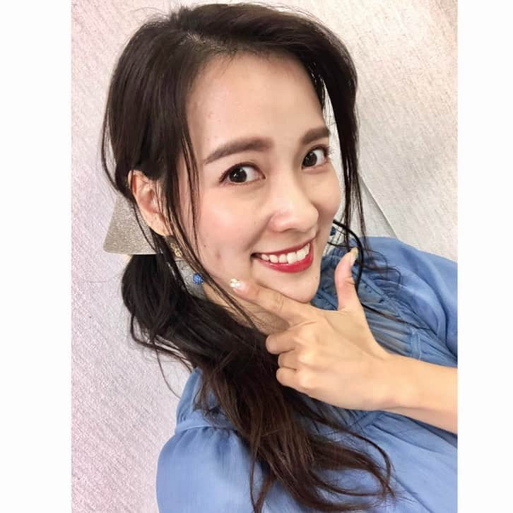 奈津子さんのインスタグラム写真 - (奈津子Instagram)「今夜18:10〜は東京FM #スカロケ 生出演、21時〜 #なんでも鑑定団の 新企画「目利き選手権」📺そして！明日8/14(水)の20:30からは @guutaraco さんと久々のインスタライブで家電トークします。ぜひ遊びにきてね〜✌️家電のお悩みや質問はこの投稿のコメントでもOKです🙆‍♀️ ・ #家電 #家電好き #家電女優 #奈津子 #ラジオ  #えくぼ大爆発」8月13日 12時08分 - natsuko_kaden