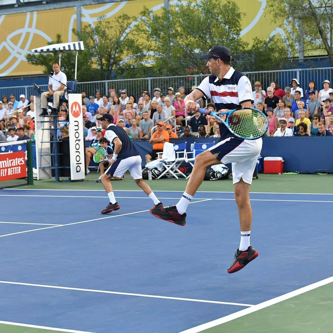 ブライアン兄弟さんのインスタグラム写真 - (ブライアン兄弟Instagram)「💯💯💯💯💯💯💯💯💯💯💯 📷: Peter Staples」8月13日 12時48分 - bryanbros