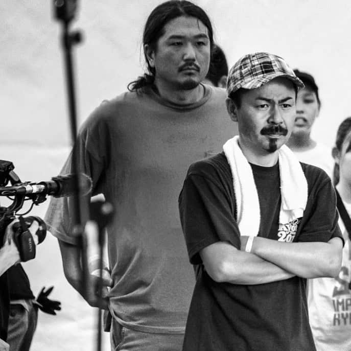 こーいちのインスタグラム：「ここは俺に任せて先ギター弾いといて下さいの写真。  photo by @hiranodaisuke」