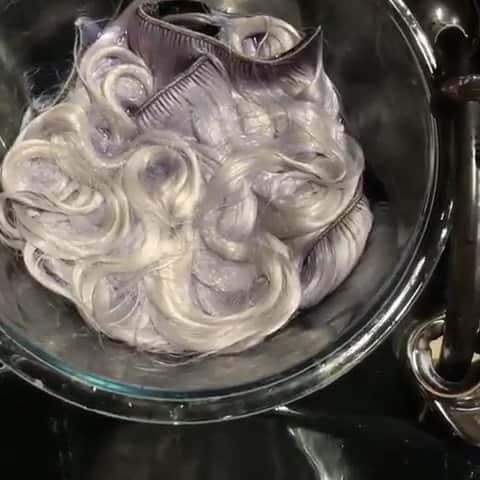 CosmoProf Beautyのインスタグラム