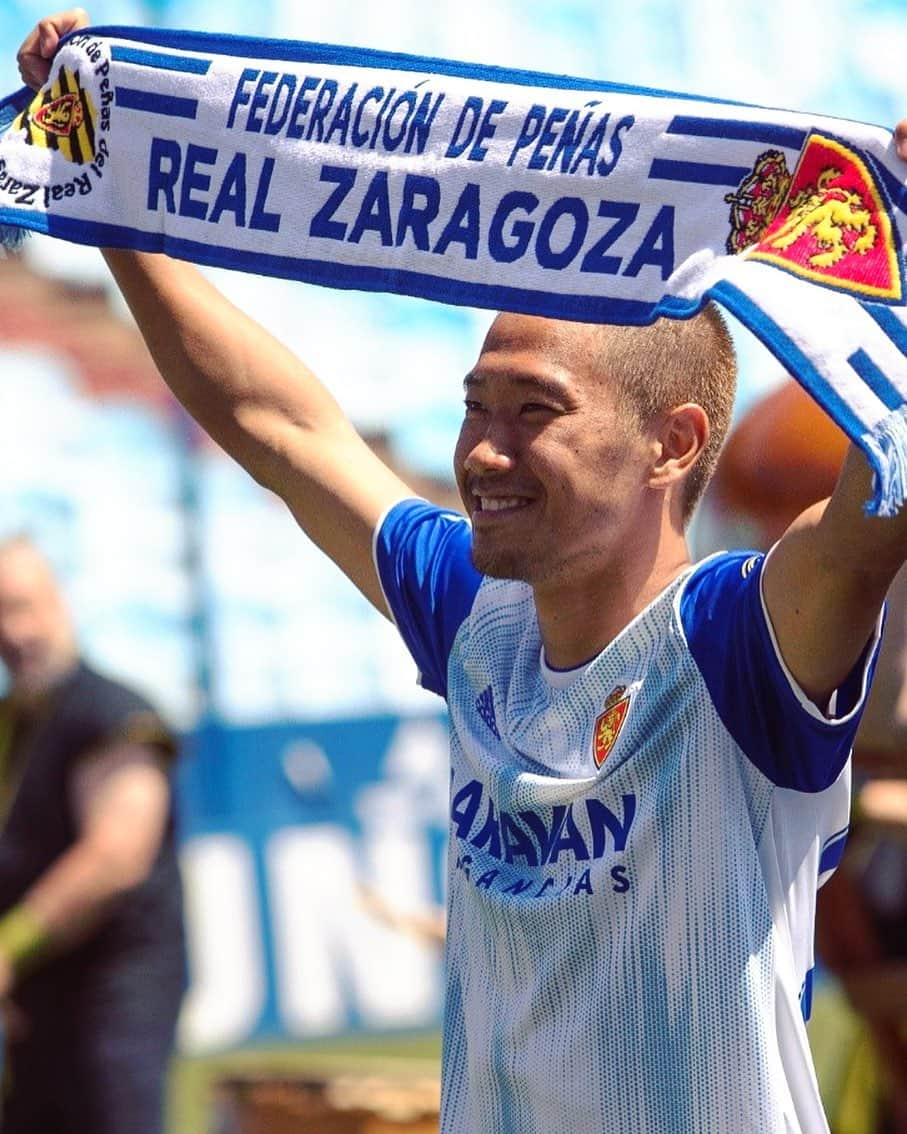 LFPさんのインスタグラム写真 - (LFPInstagram)「So good, @sk23.10! 💙 • #LaLiga #LaLigaSmartBank #RealZaragoza #Kagawa #Football #LaLigaTransfers」8月13日 23時27分 - laliga