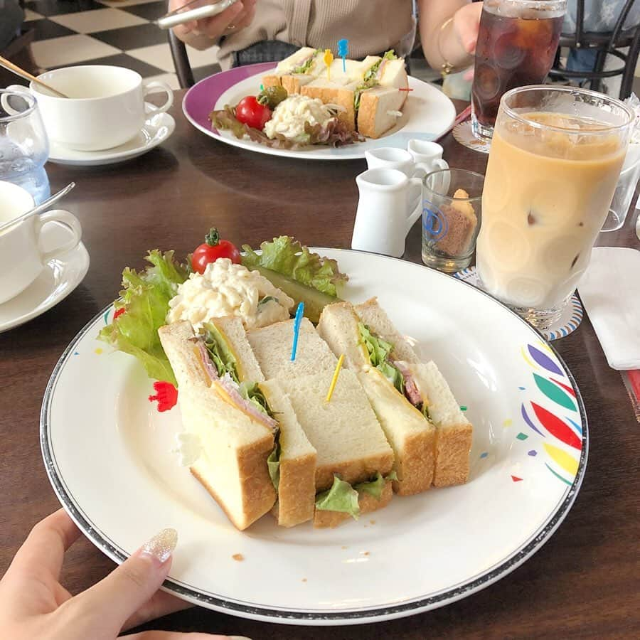 中嶋桃花さんのインスタグラム写真 - (中嶋桃花Instagram)「🥪☁️☁️」8月13日 23時46分 - momoka_nakajima