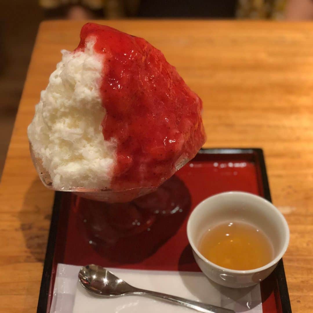 山内優花のインスタグラム：「#ひみつ堂」