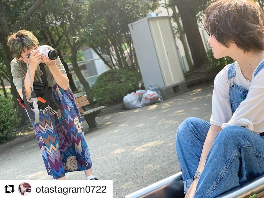 東京ベルエポック美容専門学校さんのインスタグラム写真 - (東京ベルエポック美容専門学校Instagram)「✔︎作品撮りオフショット . Repost @otastagram0722 with @get_repost ・・・ off shot 📸  model @___yaka__  make @sarartgram  hair @otastagram0722  #オーバーオール女子#オーバーオール#作品撮り#美容学生の休日#美容学生#美容学生と繋がりたい#東ベル#おたスタグラム」8月13日 16時11分 - tokyo_belle