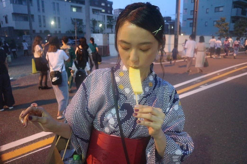 鈴木美羽さんのインスタグラム写真 - (鈴木美羽Instagram)「新しい浴衣が着たくてお祭りに。多分今年最後かな〜」8月13日 17時15分 - suzukimiu_0414