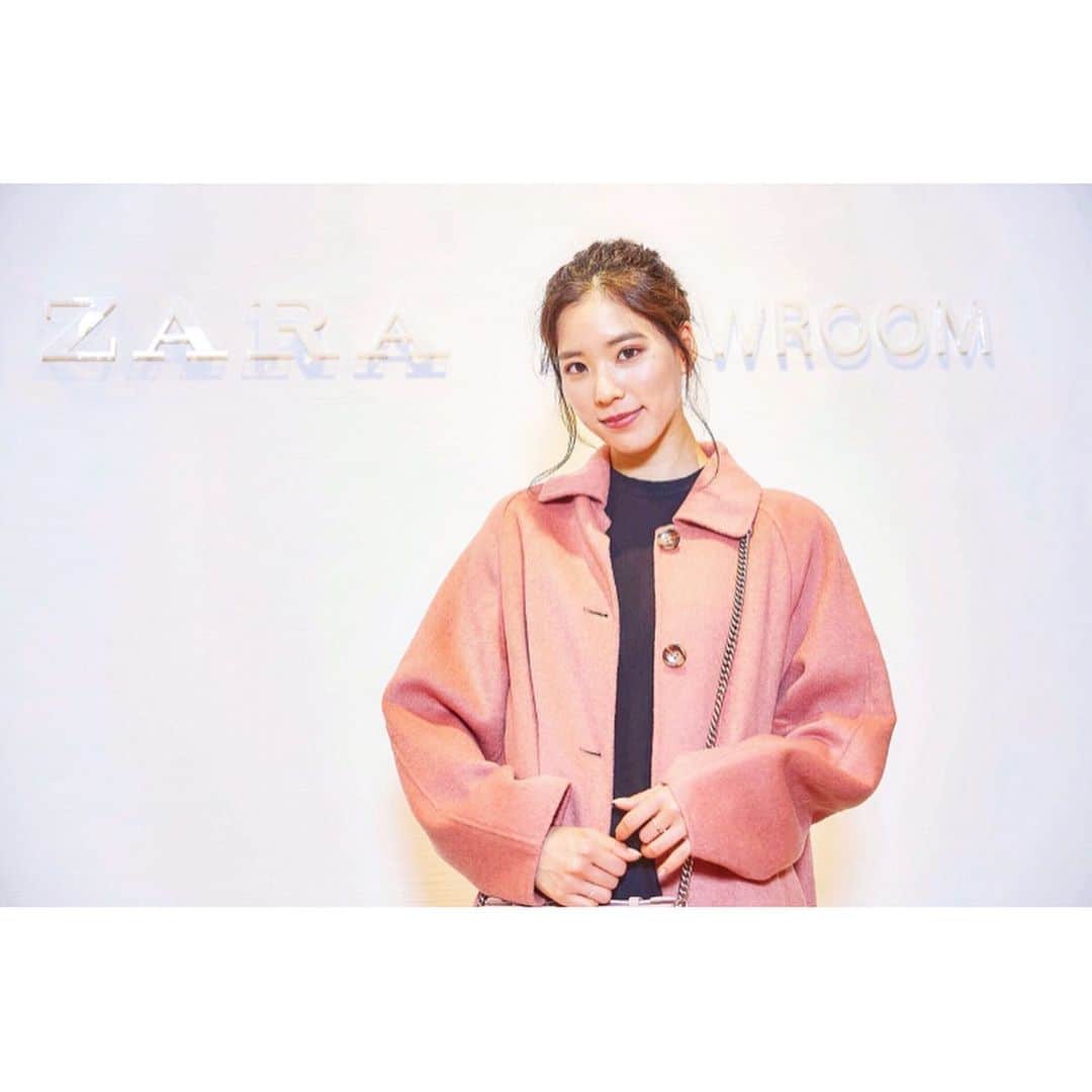 布川桃花さんのインスタグラム写真 - (布川桃花Instagram)「ZARA 2019AW🧣 . このコートは買うと決めてる🙈 . #ZARA #ZARA19AW」8月13日 17時38分 - momoka_fukawa