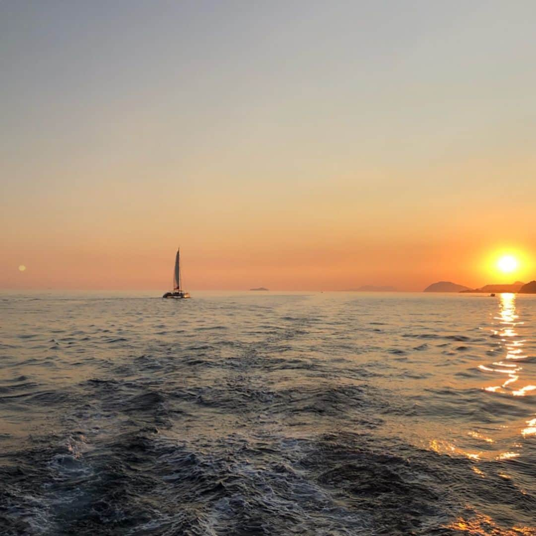 ニック・ハイドフェルドさんのインスタグラム写真 - (ニック・ハイドフェルドInstagram)「#nofilter #throwback #croatia #summer #family #holiday #summerholidays #sailing #boat #catamaran #sea #sky #2019」8月13日 17時59分 - nickheidfeld