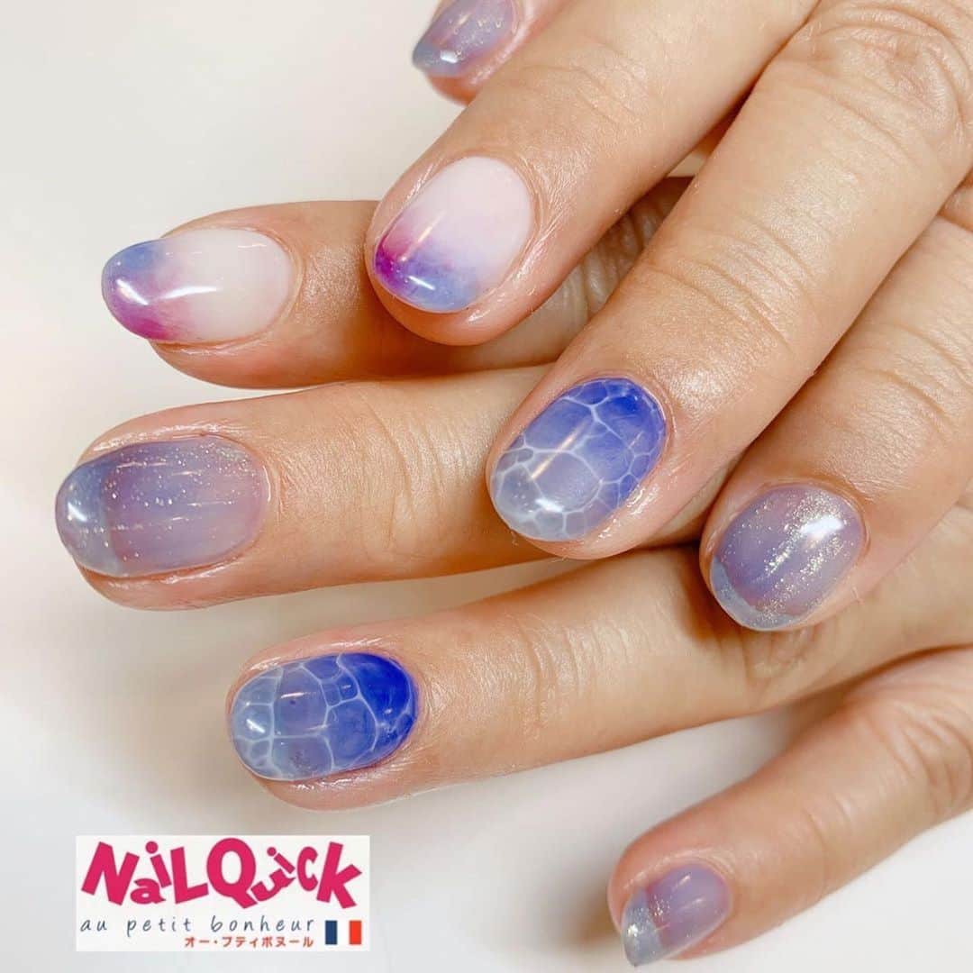 ネイルサロンならネイルクイックさんのインスタグラム写真 ネイルサロンならネイルクイックinstagram Nailquick Konandai Birds ネイルクイック港南台バーズ店 水面アートネイル パイナップル 珊瑚 ホタテパーツ で 夏を満喫できるデザイン