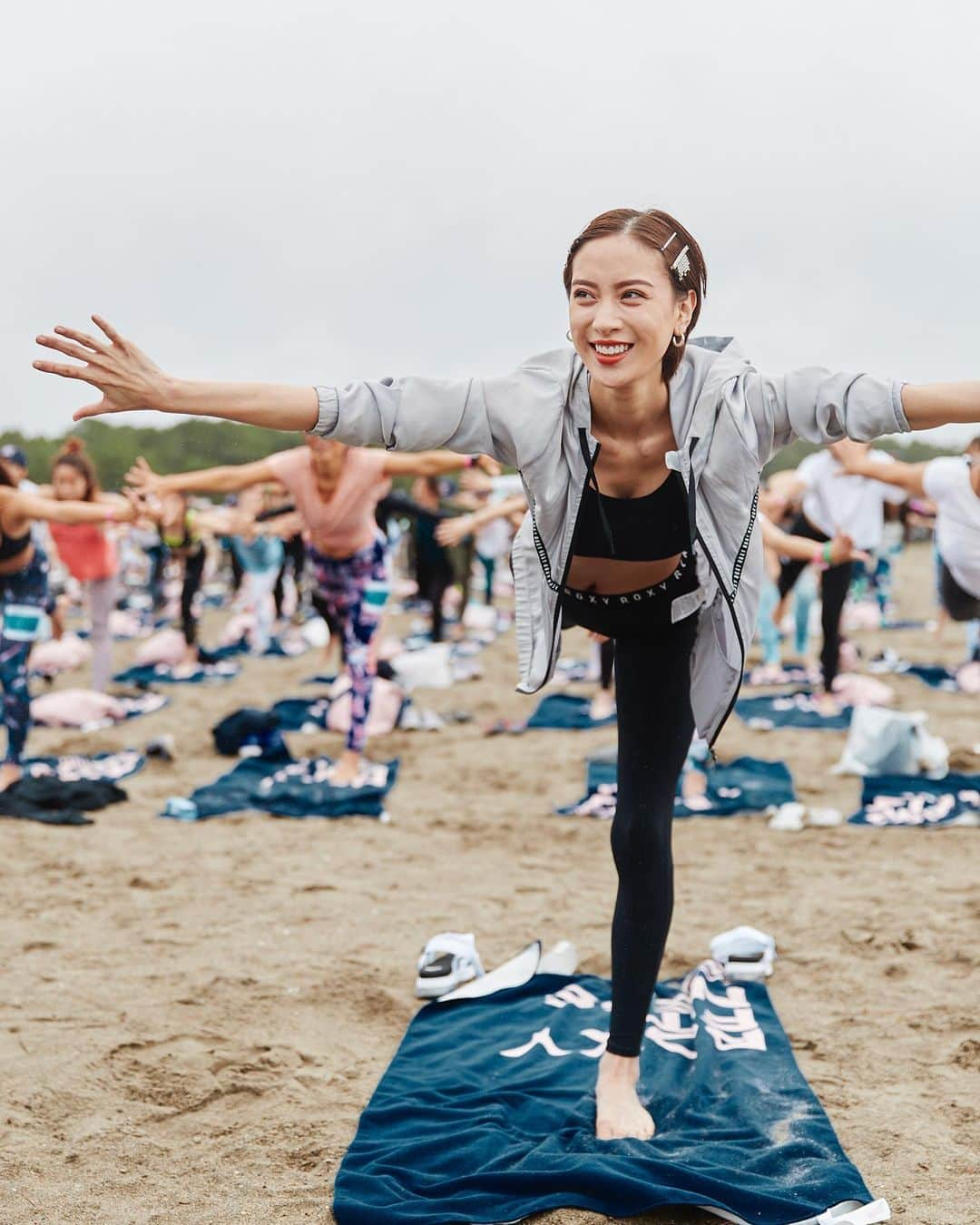 ROXY JAPANさんのインスタグラム写真 - (ROXY JAPANInstagram)「次のRunSupYogaは、 大阪9/22、福岡9/29 開催！ みんなでビーチフィットネスを楽しもう！ @saya.kagawa @natsumi0086 @natsumiiiiiiiiiii @sunwei1013 @seriakawachi @cstnmk23  チケットはお早めに！ . チケット購入はプロフィールリンクから」8月13日 18時22分 - roxyjapan