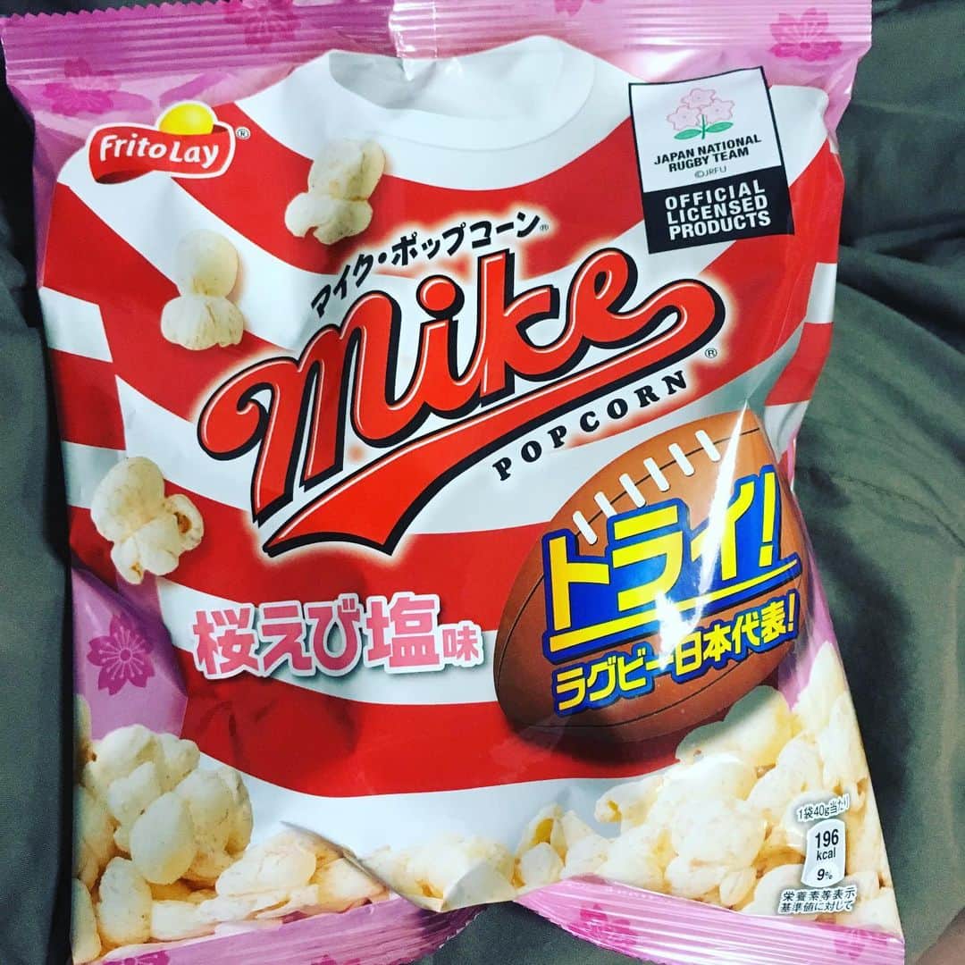 のインスタグラム：「Baby,give me summer session... #mikepopcorn #mike #popcorn #sakuraebi」