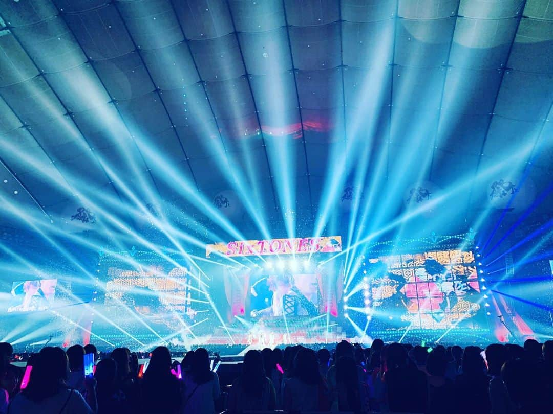 SixTONESさんのインスタグラム写真 - (SixTONESInstagram)「Can’t wait till we see you again…Let’s party together soon!! #SixTONES#Jesse#Taiga#Hokuto#Yugo#Shintaro#Juri」8月13日 18時30分 - sixtones_official