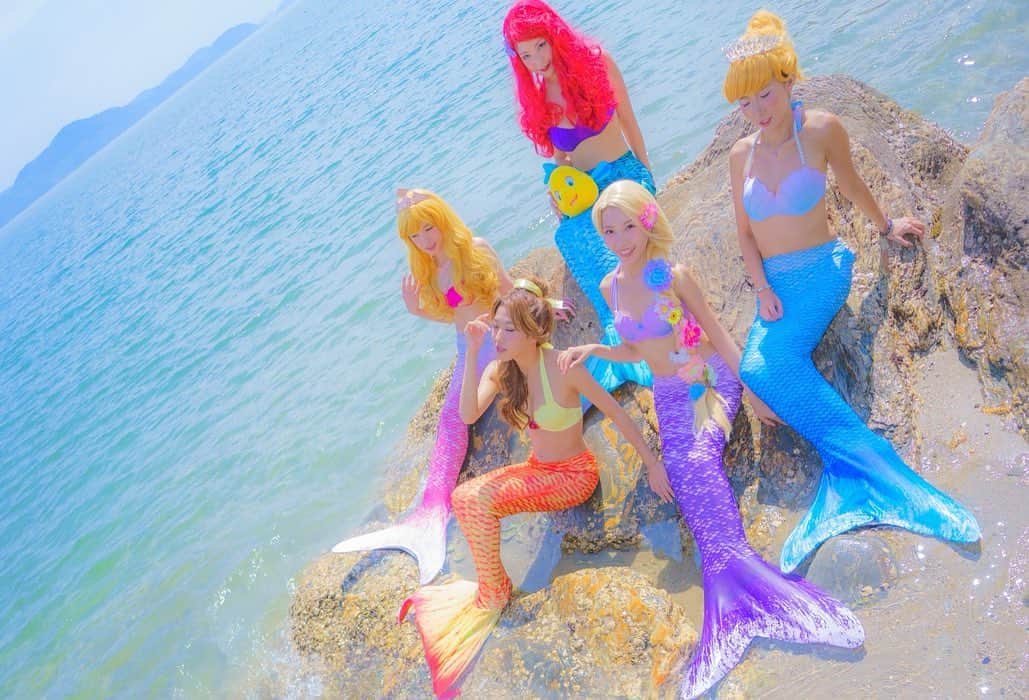 鳳ゆまさんのインスタグラム写真 - (鳳ゆまInstagram)「. #mermaid 🧜‍♀️👑 #disneyprincess . . #人魚 #ディズニープリンセス #ディズニー  #アリエル #シンデレラ #オーロラ姫 #ベル #コスプレ」8月13日 18時42分 - yumangerion06