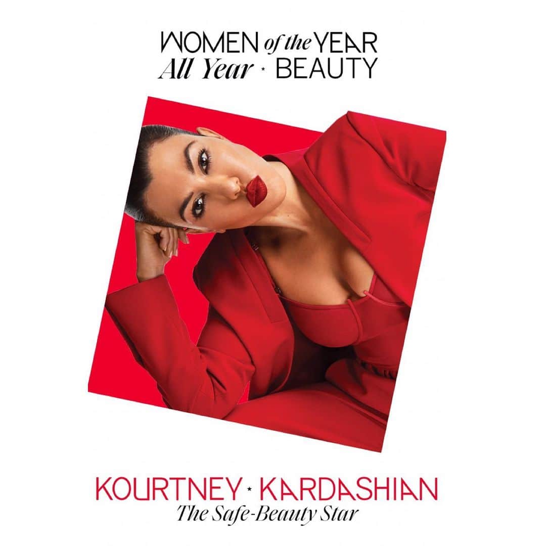クリス・ジェンナーさんのインスタグラム写真 - (クリス・ジェンナーInstagram)「@kourtneykardash @glamourmag Woman of the Year, The Safe Beauty Star ❤️ So proud of you, Kourtney!! #GlamourMagazine #WOTY #WomenoftheYear」8月14日 0時31分 - krisjenner
