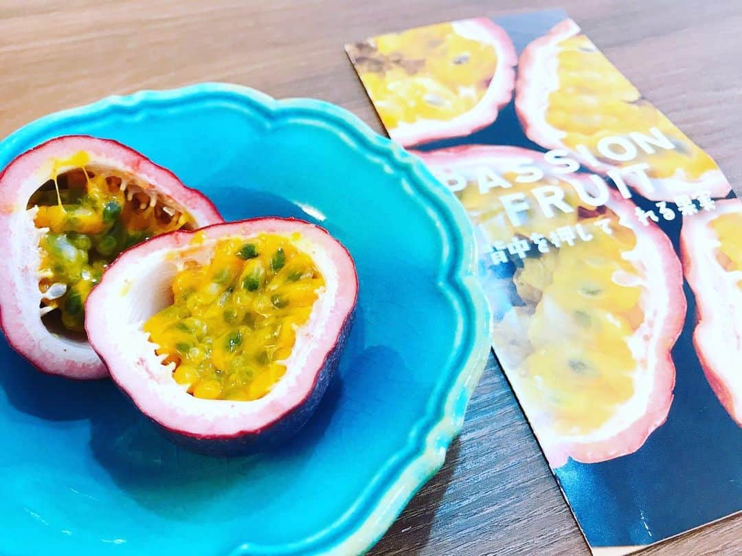 のインスタグラム：「‪この間、木更津市からパッションフルーツを送って頂きました！‬ ‪凄く美味しくて元気がでました＾＾‬ ‪街を出てからも気にかけて頂けることがなによりも嬉しいです！‬ ‪僕はこんな心温かい人が沢山いる木更津が誇りですし、大好きです！‬ ‪ありがとうございます😊‬ #木更津 #パッションフルーツ #心温かい街 #木更津魂 #木更津ふるさと応援団」