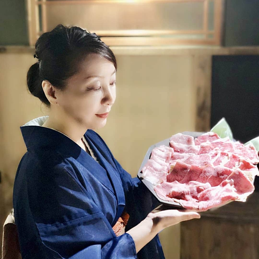 肉割烹吟北新地店のインスタグラム