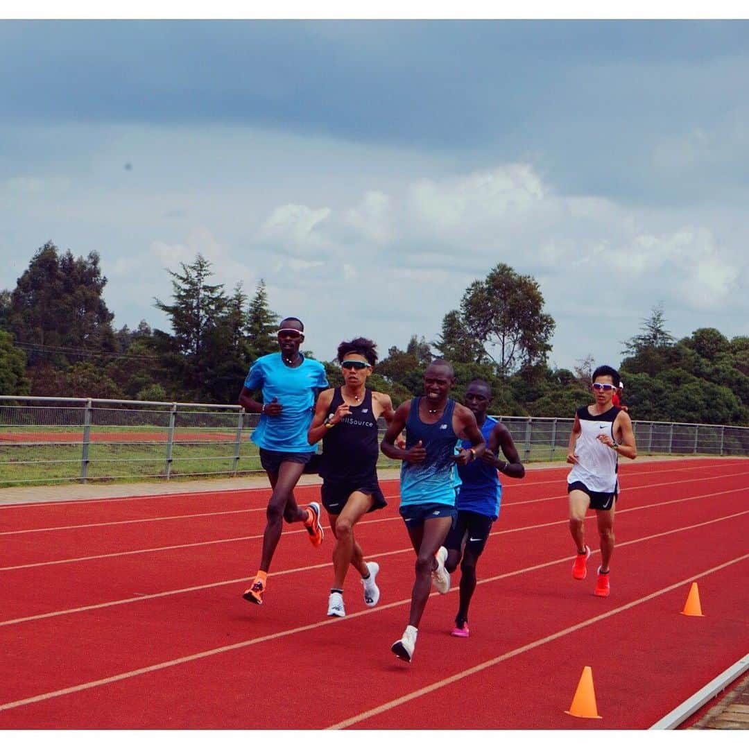 神野大地さんのインスタグラム写真 - (神野大地Instagram)「track session！🏃‍♂️🏃‍♂️🇰🇪 #iten #marathon  #ケニア合宿」8月13日 19時54分 - daichi_0913