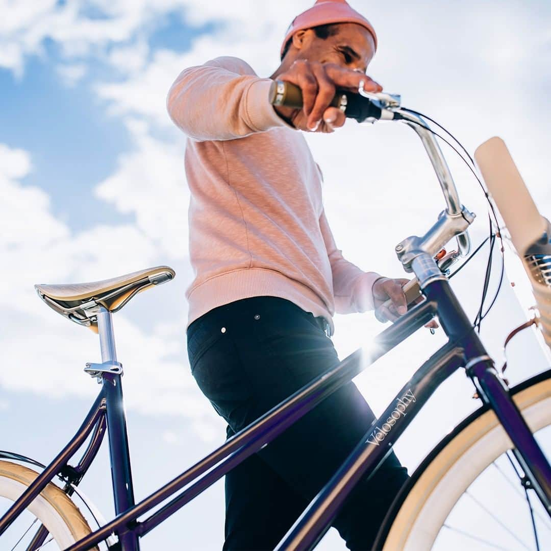 Nespressoさんのインスタグラム写真 - (NespressoInstagram)「With their stylish city bikes made from recycled aluminium, @velosophy.cc inspire #consciousliving. We have co-created RE:CYCLE, a bike made with recycled Nespresso capsules and designed to celebrate and inspire you to #recyclewithnespresso.  #Nespresso #SecondLife #Velosophy #Recycle」8月13日 20時00分 - nespresso