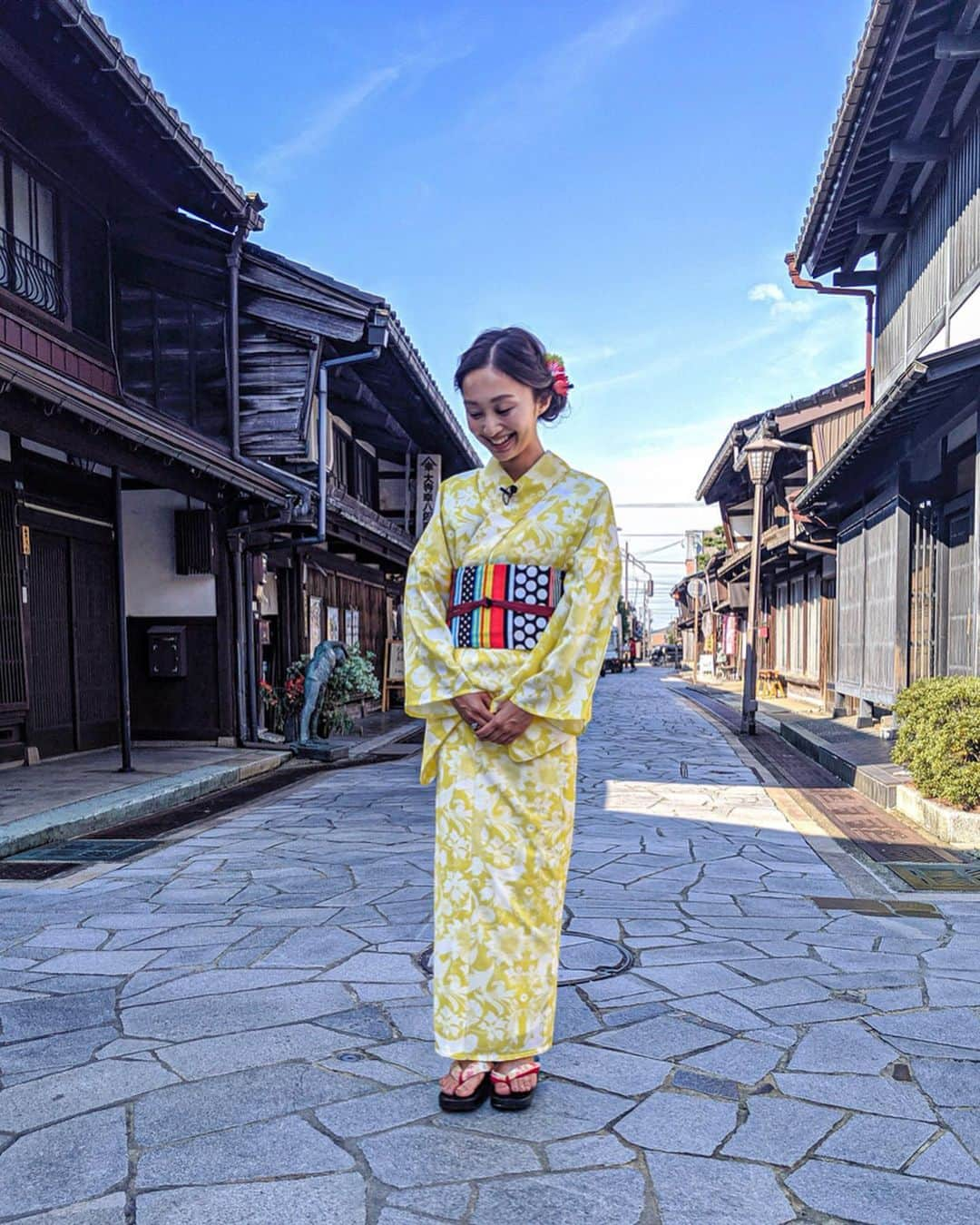 近藤あやさんのインスタグラム写真 - (近藤あやInstagram)「. 今日のきとキュンは、 夏らしく浴衣です👘🍧❤️ . @warakuan_kimono さんで お借りしました👘💓 . 今夜の #きとキュン は、 23時56分〜 放送です！！！！ . 放送の最後の方、語ってます。 そして、怒ってます。 富山の皆さん、見てねー😡❤️ . #富山県 #金屋町 #高岡市」8月13日 20時14分 - doraemontoaya