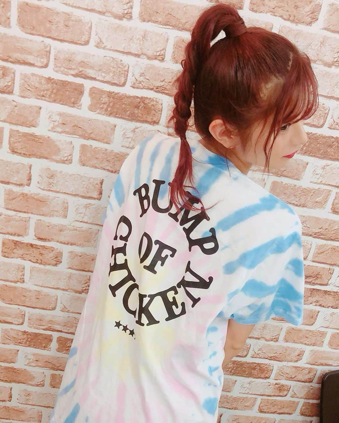 谷川愛梨さんのインスタグラム写真 - (谷川愛梨Instagram)「: フェス大好き女子🎧🌈 ロッキン行けなかったけど お土産身に付けて行った気分☺️ #Rockinjapan #Rockin  #Bumpofchicken さん」8月13日 20時28分 - airingopero