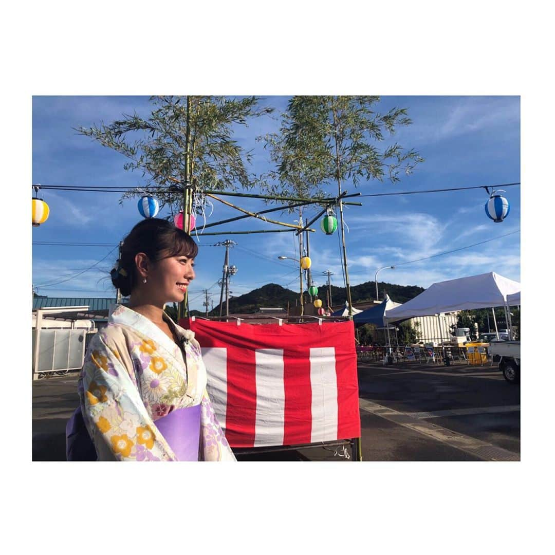 白戸ゆめのさんのインスタグラム写真 - (白戸ゆめのInstagram)「👘🏮💫 . 《豊島まつり》 きょうの中継は お祭りの様子をお届けしました🌈 今年初浴衣🙈💙 . 島民手作りのこの雰囲気 とっても温かくていいものですね☺️ . みんなでやぐらを囲んで盆踊り〜🎶 花火まで楽しんで帰りまーす🎆！ . #ksb #瀬戸内海放送 #5ch #jチャンネル #アナウンサー #白戸ゆめの #豊島 #祭 #香川 #瀬戸内海 #夏 #お盆 #花火 #盆踊り #浴衣 #水色に花びらの浴衣がこの世で1番  #backnumber  #わたがし #意識してこの浴衣です 笑」8月13日 20時28分 - yumeno.s_