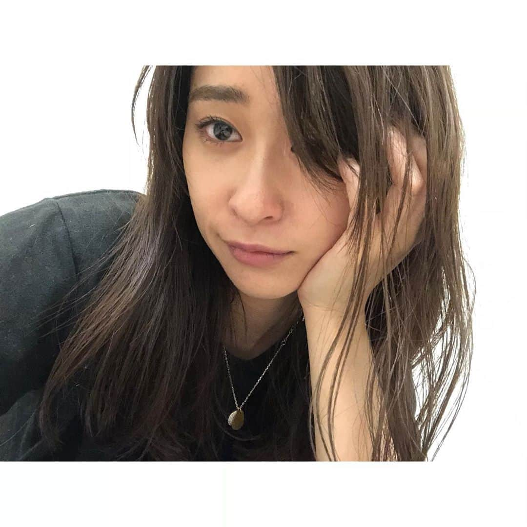 柳美稀さんのインスタグラム写真 - (柳美稀Instagram)「皆お盆何すんの〜」8月13日 20時28分 - yanagi_miki