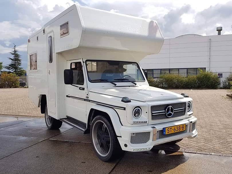CarsWithoutLimitsさんのインスタグラム写真 - (CarsWithoutLimitsInstagram)「G-Wagon ✖️Camper Via @hartvoorautos_nl  #carswithoutlimits #gwagon #gclass #camper」8月13日 21時17分 - carswithoutlimits