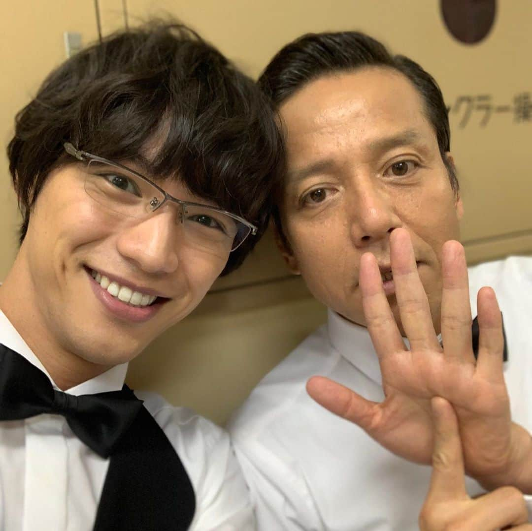 福士蒼汰さんのインスタグラム写真 - (福士蒼汰Instagram)「Great guests in the drama #heaven 6th episode!  勝村さんからは たくさん学ぶことがありました！  黒川智花さん 意味深な女性客を素敵に演じて頂きました^ ^ありがとうございます。  JPさん！ 現場でたくさんのモノマネ、そして メンオンもありがとうございました！」8月13日 21時33分 - fukushi_sota_official