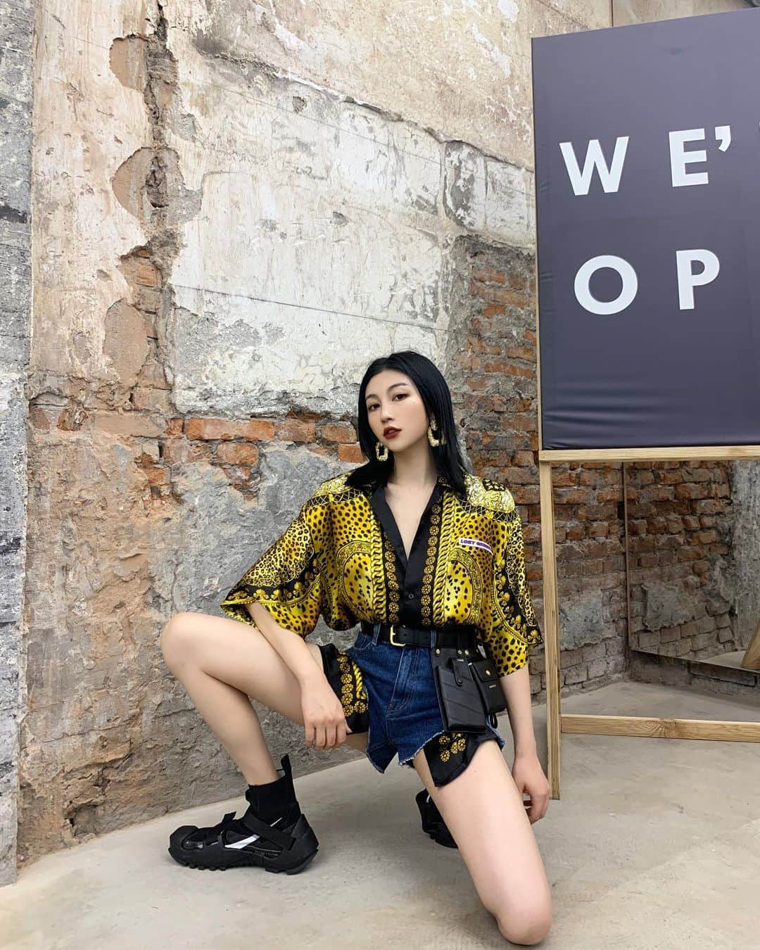 チン・インヒのインスタグラム：「🌔」