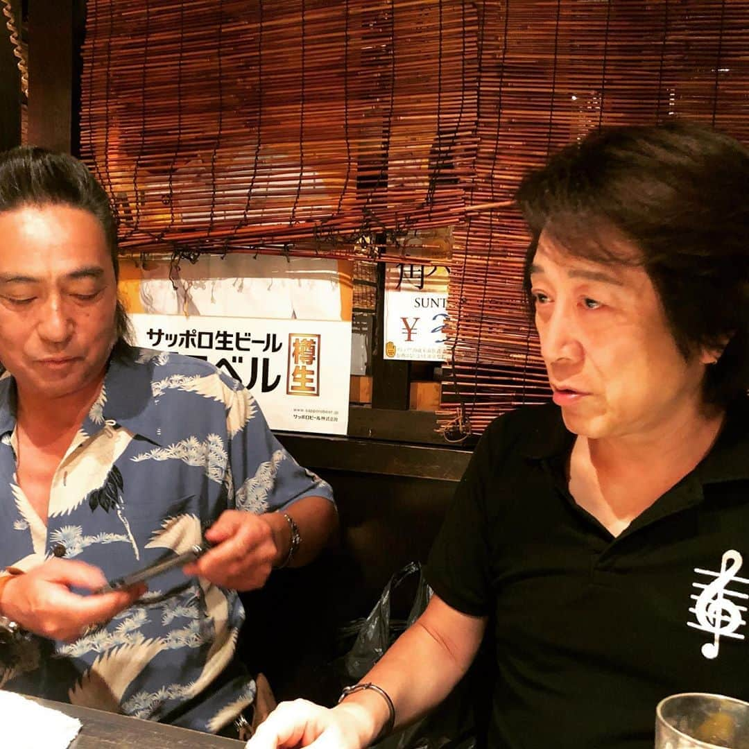 高橋ジョージさんのインスタグラム写真 - (高橋ジョージInstagram)「60歳過ぎて誕生日もクソもないのに友達は有り難い！ 小学3年から一緒の元バンドメンバー、リッキーと世界的なハーレーエンジニア、Zak柴崎と。全員同い年！イイ仲間。心友笑笑！ #虎舞竜 #高橋ジョージ #誕生日 #リッキー小野寺 #柴崎Zak武彦 #サンダンス #ハーレーダビッドソン  #政宗 #スーパーXR #トラブル #不良中年 #harleydavidson ＃sundance #zak #ごちそうさん #今カノ別れた #biker #mylove #daughter #renon ＃greaser #pomade ＃リーゼント」8月14日 1時04分 - george_toraburyu