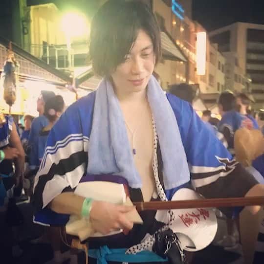 前田裕二のインスタグラム：「徳島で三味線をほんの1mmだけ修得した🙄ちゃんと覚えたい(´･_･`) #阿波踊り #東大連 #徳島」