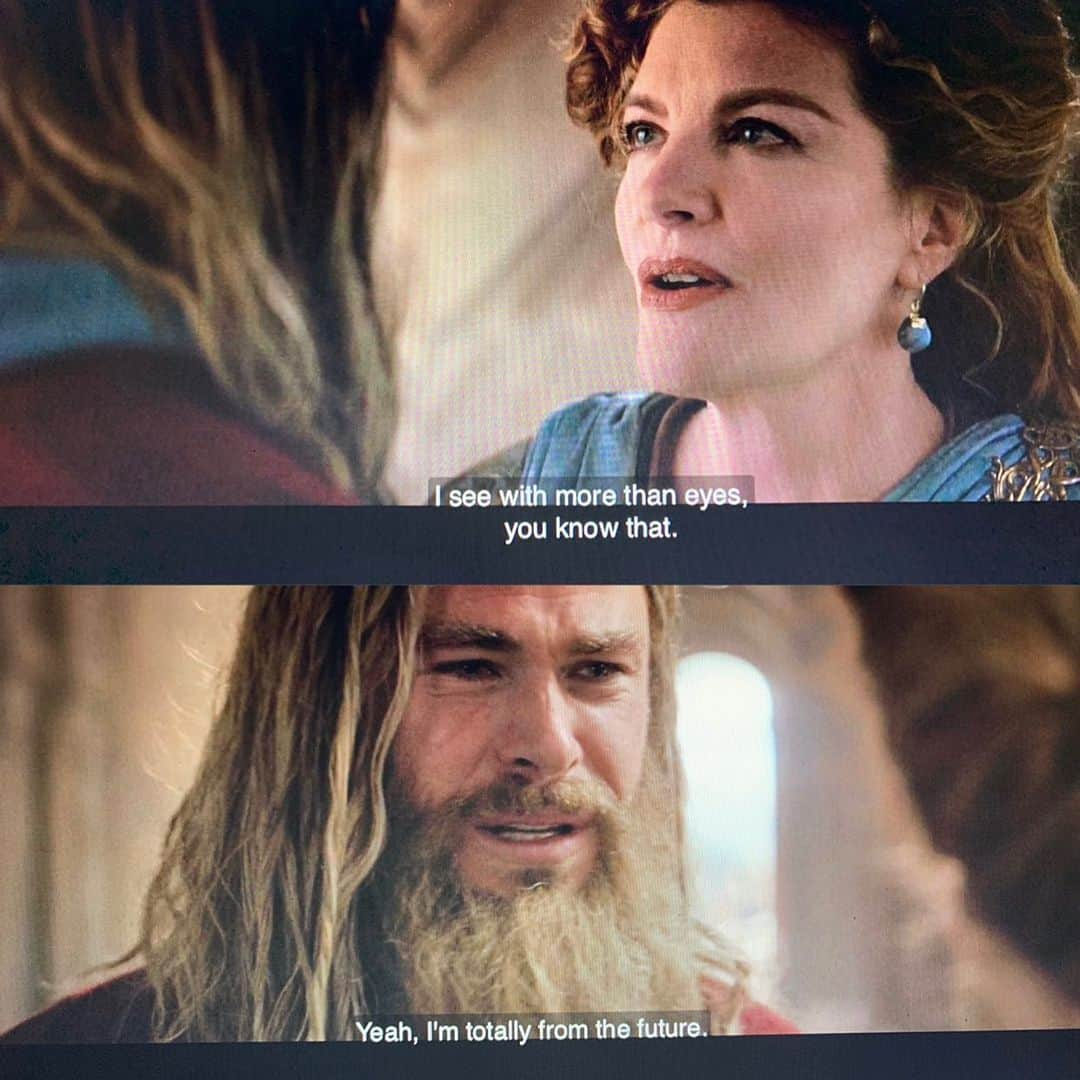 ケヴィン・スミスさんのインスタグラム写真 - (ケヴィン・スミスInstagram)「After 14 home viewings of @avengers, I feel my favorite moment is tied between the Tony and Howard scene (or Howard and Howard) and the Thor and Frigga scene (or the Mom of Thunder). In a spectacular adventure filled with impossible delights, the biggest moment of pure fantasy to me is the idea of going back in time and getting closure with a dead loved one. Maybe some folks out there have dreamed of doing The Snap, but *everyone* has dreamed of seeing someone they lost just one more time. In a story where people shrink, a raccoon and a tree talk, and an invader from space can vanish half the universe, these quiet scenes with Mom and Dad may be the most fantastical. @marvelstudios tells stories about super humans performing fantastic feats of derring-do. And while the super sells the ticket, it’s the human I want to see the most when I settle into my seat. I can’t relate to taking a single punch from Thanos - but I *can* relate to wanting to talk to my Dad one last time, and I *can* relate to my Mom being a lifelong island of comfort in a sea of insanity. I love these @marvel movies so much, I watch them over and over again. And even though “no amount of money ever bought a second of time,” I feel my time has been well-spent doing so. You can’t always be the storyteller; sometimes you gotta sit in the audience. #Marvel makes it easy for me to switch gears from filmmaker to fan. #KevinSmith」8月14日 1時27分 - thatkevinsmith