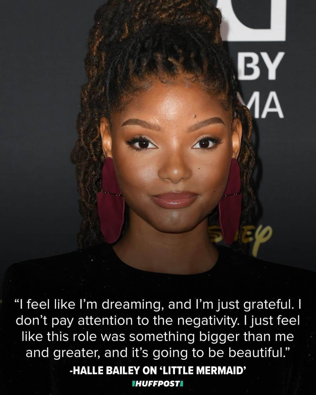 Huffington Postさんのインスタグラム写真 - (Huffington PostInstagram)「Yes to all of this! 💯 The live-action reboot of Disney’s “Little Mermaid” has found its princess of the sea. Singer Halle Bailey, who is one-half of the R&B duo Chloe x Halle, is set to star as Ariel in the new film. The 19-year-old songstress had been a top choice for director Rob Marshall from the get-go, according to the publication. “After an extensive search, it was abundantly clear that Halle possesses that rare combination of spirit, heart, youth, innocence, and substance — plus a glorious singing voice — all intrinsic qualities necessary to play this iconic role,” Marshall, whose credits include 2002’s “Chicago” and last year’s “Mary Poppins Returns,” said in a statement. Bailey called the news a “dream come true” on Twitter. // 📸: Getty Images ⁠ ⁠」8月14日 3時02分 - huffpost