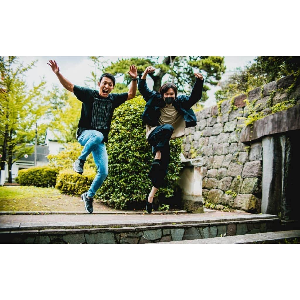 西尾健太さんのインスタグラム写真 - (西尾健太Instagram)「『LIVE - RATION 2019』 ～奮い立たせてなんぼでしょ～  2019. 07.15  群馬 高崎 club FLEEZ  対バンはヤングオオハラ!! 前回のツアーで対バンしたときヤングがカッコよすぎて悔しい気持ちもあり、その時の雪辱を晴らす気持ちでこの日を迎えました。  バッチバチの対バンあざした！！ ライブも打ち上げもすごい楽しかった。  photo...【@yamada_mphoto】  #感覚ピエロ #感エロ #drummer #drums #ドラム #peal #pealdrums #パール #live #livehouse #ライブ #ライブハウス#athlete #adventurer #training #muscletraining #筋トレ #筋トレ男子」8月14日 3時22分 - nishio.kenta