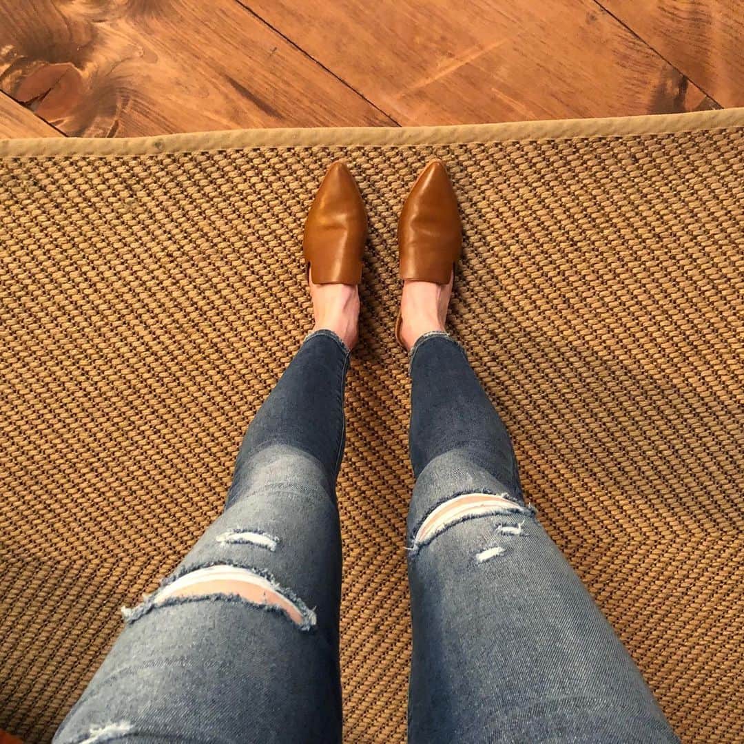 エラモスのインスタグラム：「EMphasis on the details. #InMyELLAment」