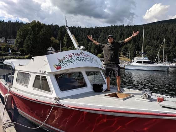 カーティス・ラムさんのインスタグラム写真 - (カーティス・ラムInstagram)「Calvin’s Officially open for business. Went for our first rip on The mermaid tour.  Thank you dan the man and dave for a wonderful time on the water + shotskis. 🤙🏽❤️🙏🏼 #beautifulbc #backyard #boat #life #boatthatlife #mycalvin #siren #mermaids #redboatcharters #canada If you’re in town, message me to find out how YOU can too!」8月14日 4時26分 - hansumlum